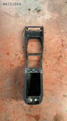RENAULT MEGANE 2 ORTA KONSOL 8200079091