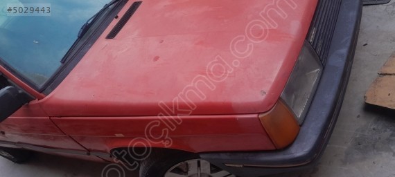 Renault Broadway ön çamurluk