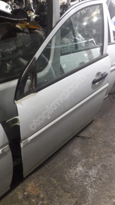 ÇIKMA PARÇA HYUNDAİ ACCENT ERA SOL ÖN KAPI