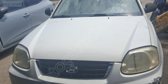 HYUNDAİ ACCENT KAPUT ÇIKMA