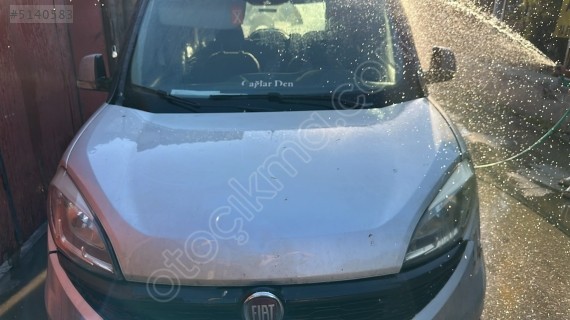 Fiat Dobloön kaput