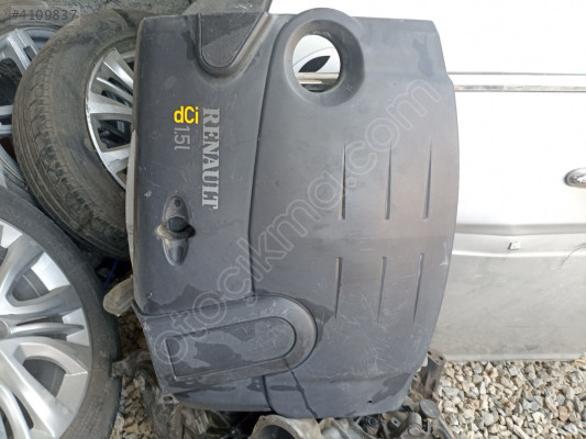 Renault Clio Akustik Motor Üst Kapak