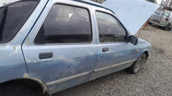Ford sierra sag kapılar
