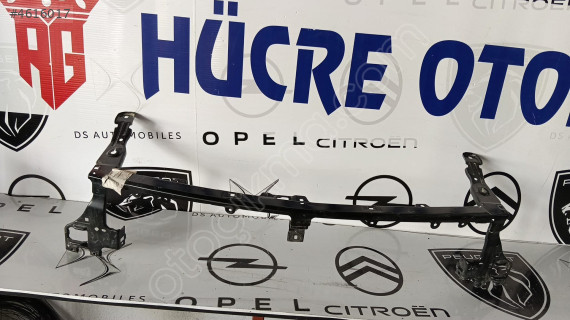 OPEL İNSİGNİA B ÖN PANEL SACI 39077621