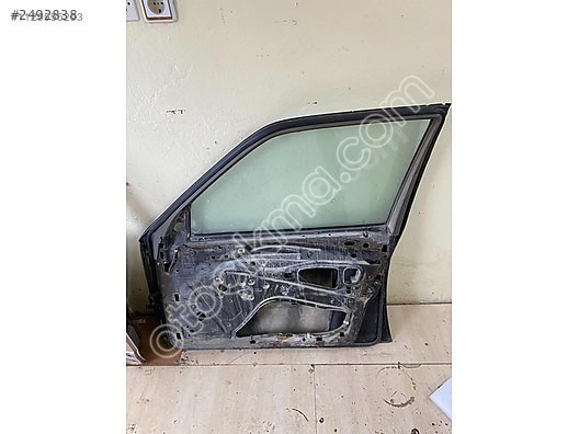 MERCEDES W124 ORJ. SAĞ ÖN KAPI ÇIKMA TEMİZ