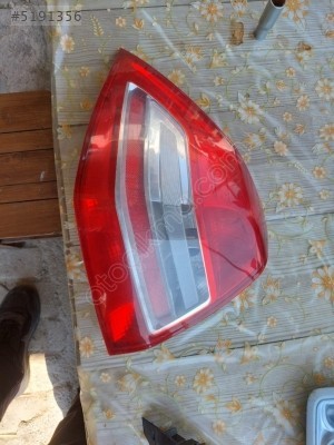 RENAULT MEGANE 2 SAĞ STOP LAMBASI