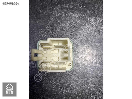 TOYOTA HONDA ÇOK KULLANIMLI AÇIK MAVİ GRİ RÖLE DENSO 056700-