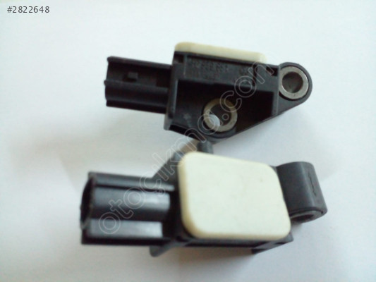 AUDİ A6 Q7 AİRBAG DARBE SENSÖRÜ 4F0959643C 4F0959651