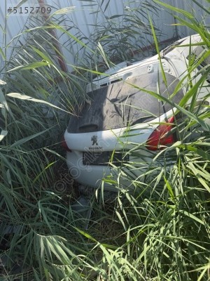 Peugeot 2008 bagaj kapağı