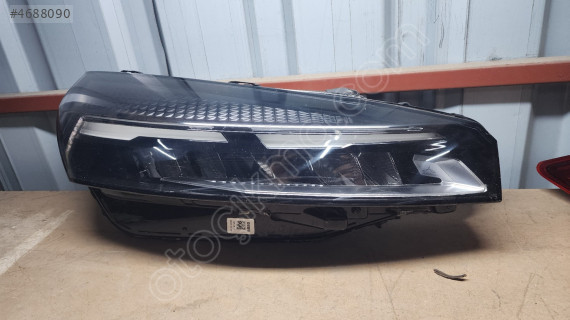 Renault Clio 5 sağ far çıkma orjinal