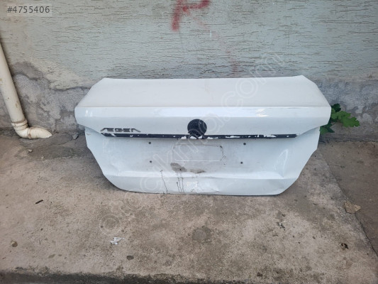 Fiat egea bagaj kapaği