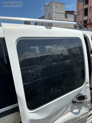 Fiat Doblo 1 Sağ arka sürgülü kapı camı