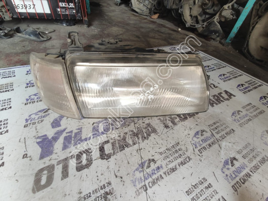 OPEL VECTRA A SAĞ FAR