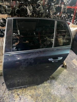 VOLKSWAGEN GOLF 6 SOL ARKA KAPI