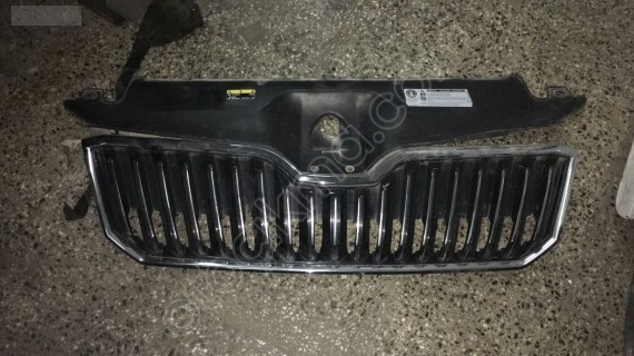 SKODA YETİ 2015 ÖN PANJUR
