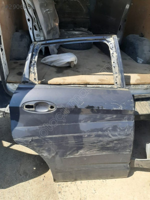 C-MAX SAĞ ARKA KAPI ORJİNAL ÇIKMA