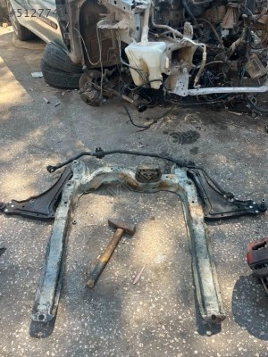 Astra F  2.0  travers