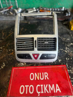 PEUGEOT 307 ÖN GÖĞÜS ÇERÇEVE