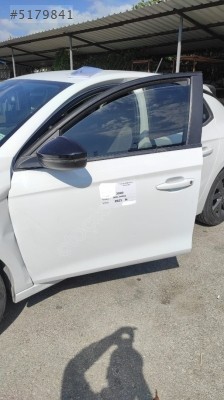 OPEL CORSA F SOL ÖN KAPI ORJINAL HATASIZ