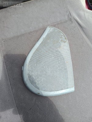 Renault Master 2 sol ön kapı haparlor kapağı