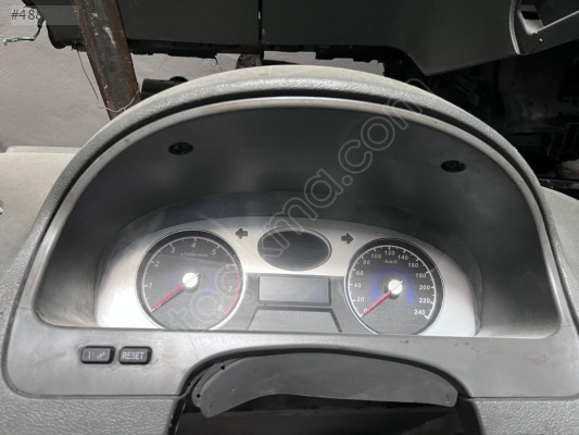 Geely Emgrand gösterge saati