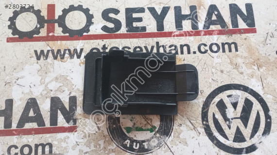8J0971981 Audi A4 2014 koltuk kablo kapağı