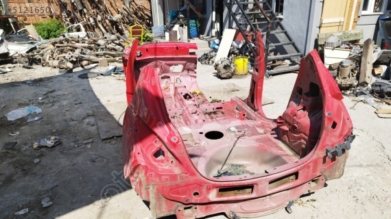 opel corsa d arka sol çamurluk