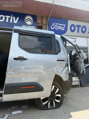 CİTROEN BERLİNGO SOL ARKA DOLU KAPI