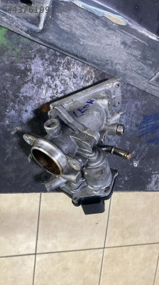 SEAT LEON GAZ KELEBEĞİ
