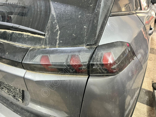 PEUGEOT 2008 SAĞ STOP