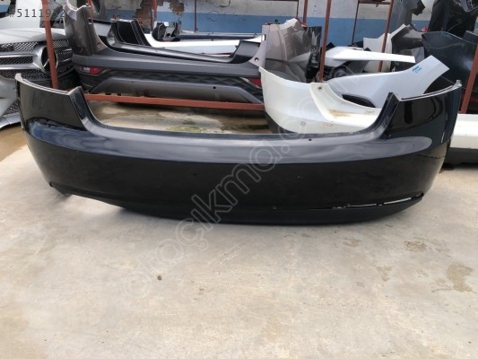 AUDI A5 8T ARKA TAMPON 8T0807067A ORJINAL