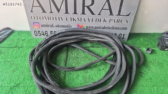 2022-2026 JUMPY VİVARO EXPERT KAPI LASTİKLERİ AD