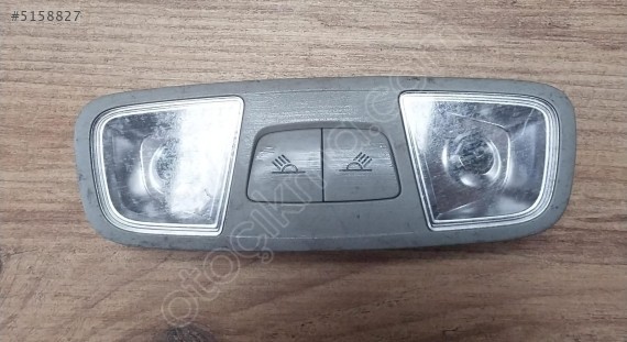 8V0947111A ORJ AUDİ A3 ARKA TAVAN LAMBASI