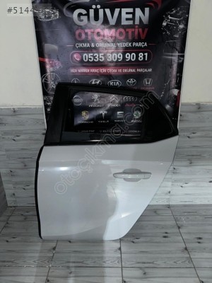 Opel Corsa F sol arka kapı