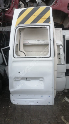 renault  master sağ arka kapak