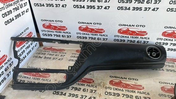 TOYOTA COROLLA ÖN YOLCU TARAFI KONSOL PANELİ