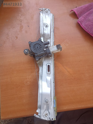Fiat Egea Sol Arka Kapı Cam Motoru