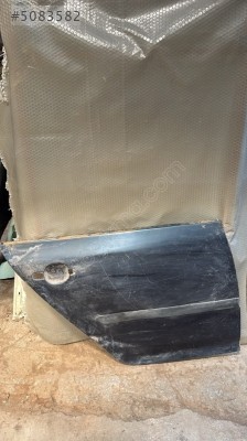 VOLKSWAGEN GOLF 5 SAĞ ARKA KAPI SACI