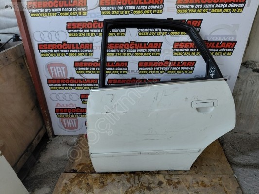 AUDİ A4 SOL ARKA KAPI DOLU
