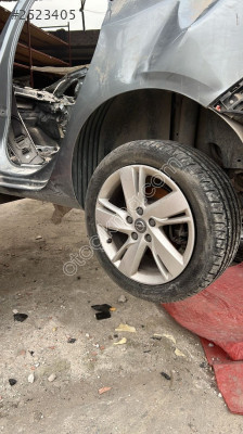 Opel astra J 17 inç çelik jant