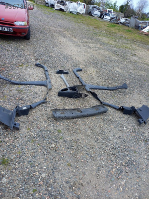 Clio 2 İç Trim Plastikleri