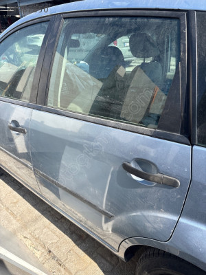 2005 Fiesta sol arka kapı