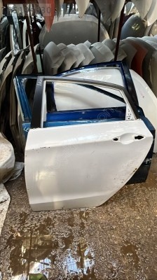 HYUNDAİ İ20 SOL ARKA KAPI