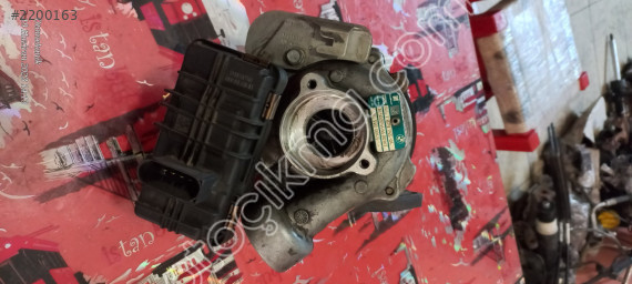 BMW E60-E61 E90-E92 2.0 dizel turbo çıkma