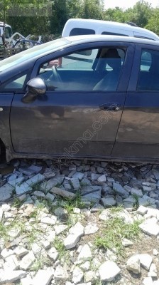 Fiat linea sol ön kapı