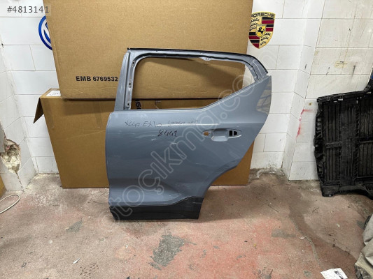 Volvo xc40 sol arka kapı
