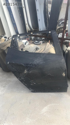 Clio 4 sağ arka kapı