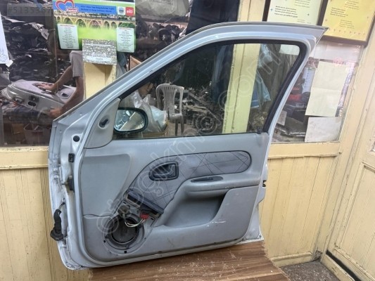 RENAULT CLİO SYMBOL SAĞ ÖN KAPI DÖŞEMESİ 00-08 MODEL