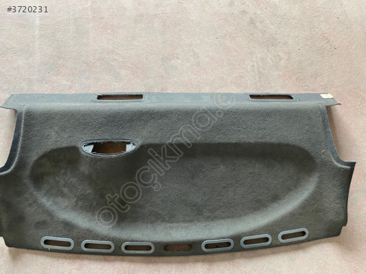 Ford Focus 1 Arka Pandizot