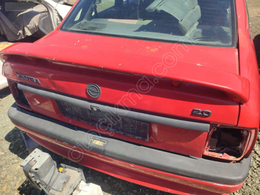 OPEL VECTRA A BAGAJ KAPAĞI